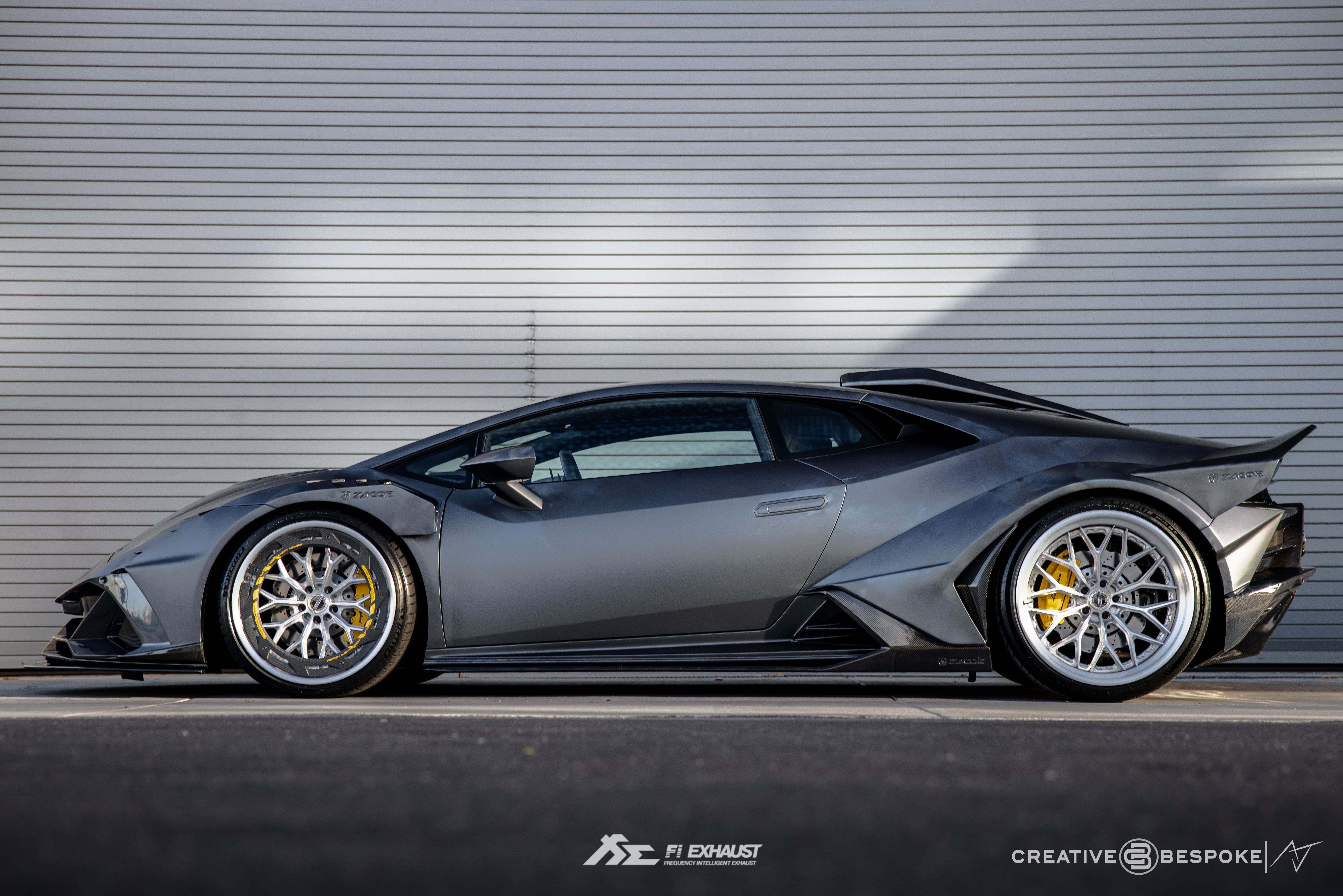 Lamborghini Huracan EVO Fusion Runner Carbon Fiber Body Kit ZACOE